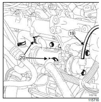 Refroidisseur des gaz d'échappement : Dépose - Repose