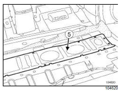 Vidange du réservoir à carburant 